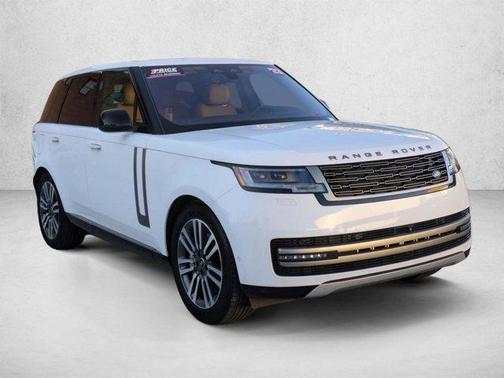 Fuji White 2023 Land Rover Range Rover P530 SE