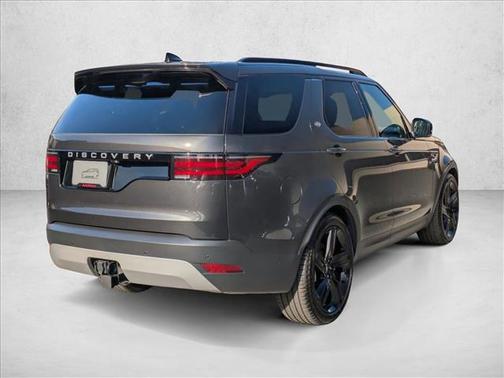 2024 Land Rover Discovery P300 S