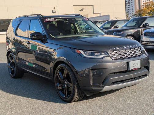 2024 Land Rover Discovery P300 S