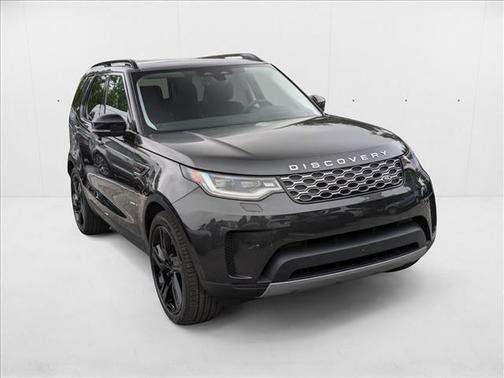 2024 Land Rover Discovery P300 S