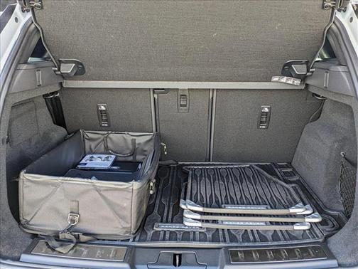 2024 Land Rover Range Rover Evoque Dynamic SE