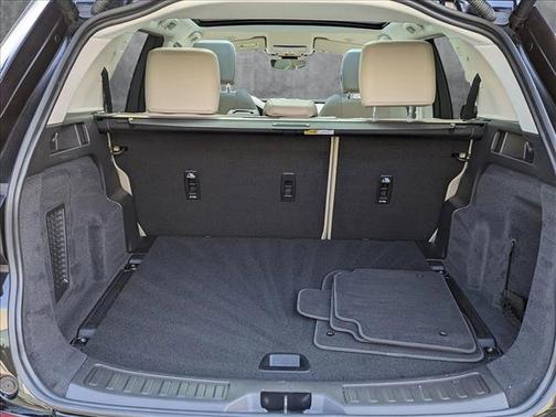 2025 Land Rover Discovery Sport S