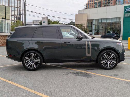 2024 Land Rover Range Rover P400 SE