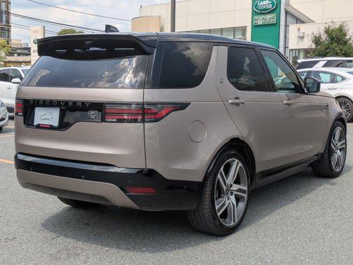 Lantau Bronze Metallic 2021 Land Rover Discovery P360 HSE R-Dynamic