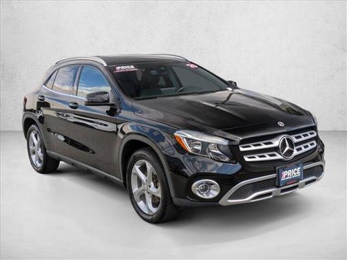 Cosmos Black Metallic 2020 Mercedes-Benz GLA 250 4MATIC