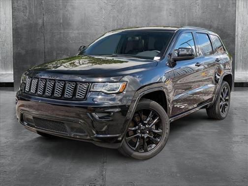 2021 Jeep Grand Cherokee Laredo