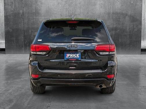 2021 Jeep Grand Cherokee Laredo
