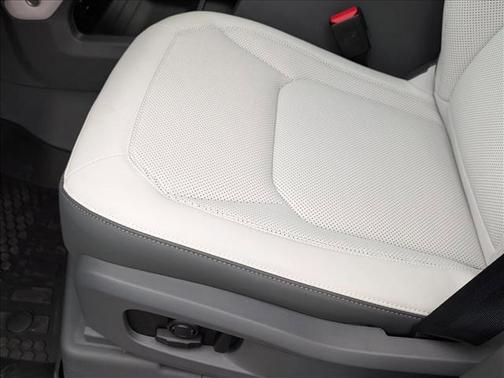 2026 Land Rover Defender S