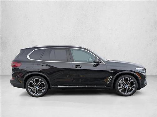 2022 BMW X5 PHEV xDrive45e