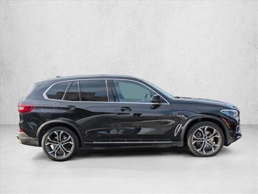 2022 BMW X5 PHEV xDrive45e