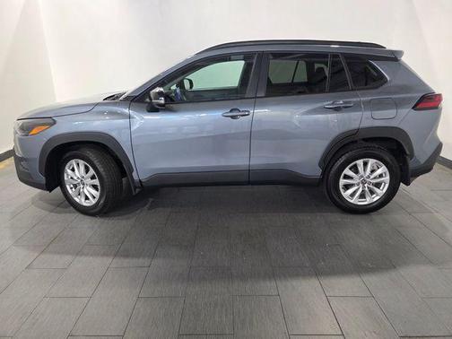 Celestite 2026 Toyota Corolla Cross LE