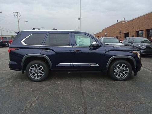 2025 Toyota Sequoia Base