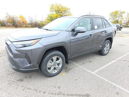 2025 Toyota RAV4 Hybrid XLE