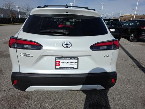 2026 Toyota Corolla Cross XLE
