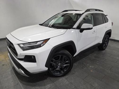 2024 Toyota RAV4 Adventure