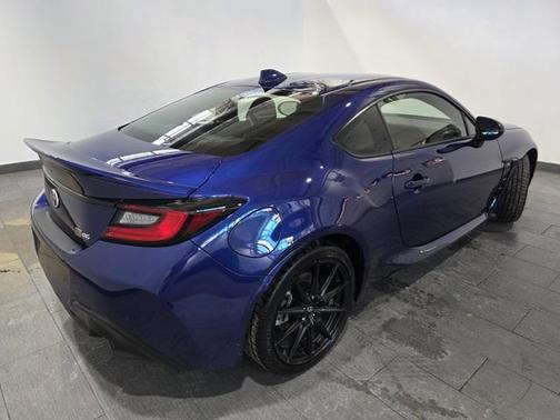 2025 Toyota GR86 Premium