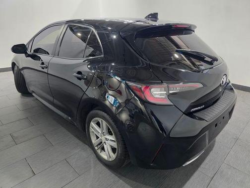 Midnight Black Metallic 2019 Toyota Corolla SE
