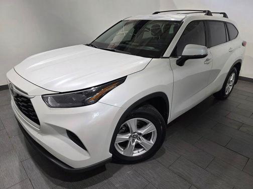 Wind Chill Pearl 2023 Toyota Highlander L