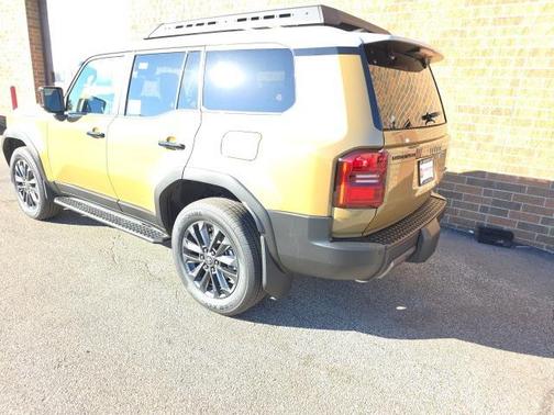 2025 Toyota Land Cruiser Base