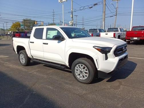 2025 Toyota Tacoma SR