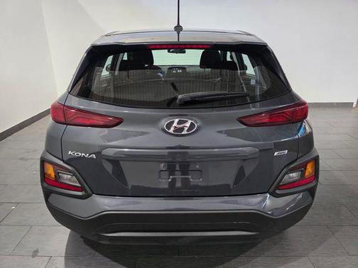 Thunder Gray 2020 Hyundai KONA SE