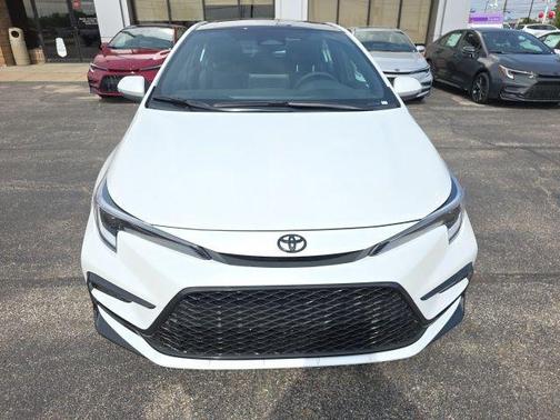 Wind Chill Prl/ 2026 Toyota Corolla XSE