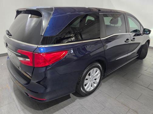 Obsidian Blue Pearl 2021 Honda Odyssey LX