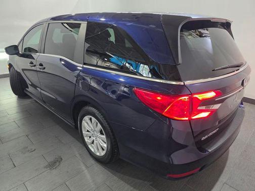 Obsidian Blue Pearl 2021 Honda Odyssey LX