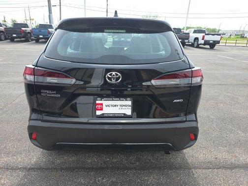 Jet Black 2026 Toyota Corolla Cross L