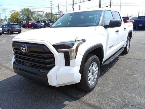 Ice Cap 2024 Toyota Tundra SR5