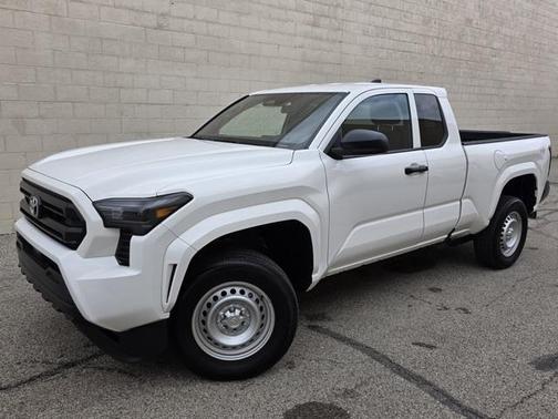 2025 Toyota Tacoma SR