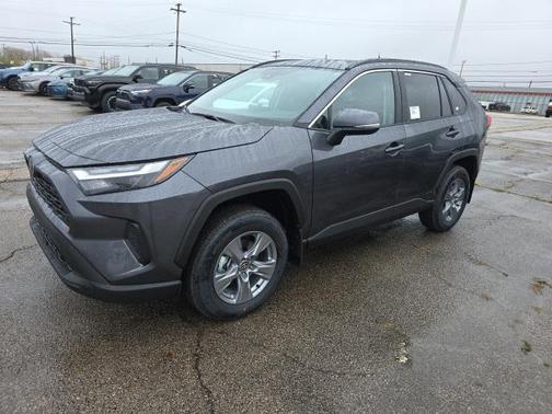 2025 Toyota RAV4 Hybrid XLE