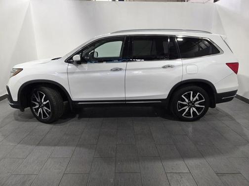 2021 Honda Pilot Touring 8-Passenger