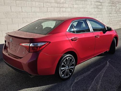 2015 Toyota Corolla S Plus