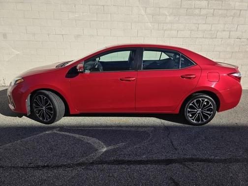 2015 Toyota Corolla S Plus