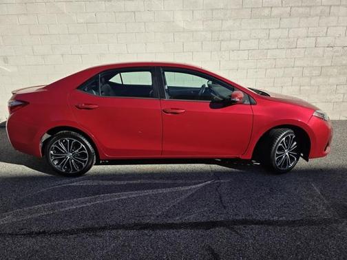 2015 Toyota Corolla S Plus