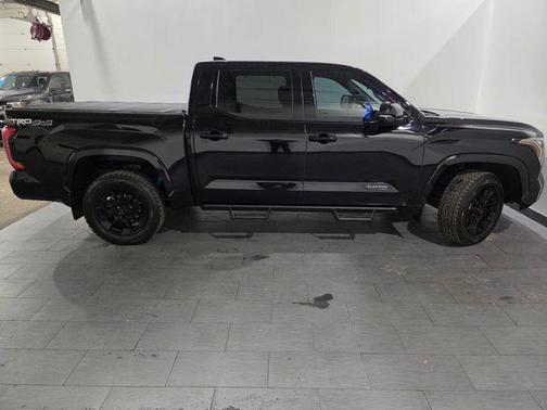 Midnight Black Metallic 2024 Toyota Tundra Platinum
