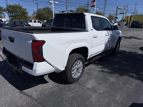 2025 Toyota Tacoma SR5