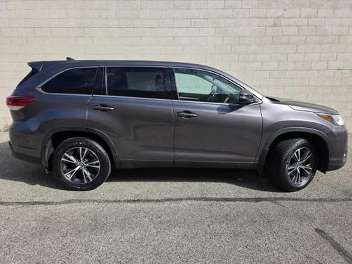 2019 Toyota Highlander LE Plus