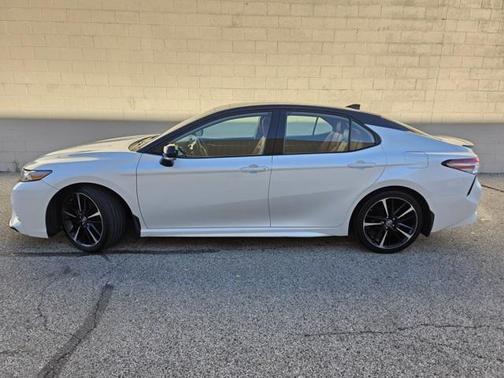 2019 Toyota Camry XSE