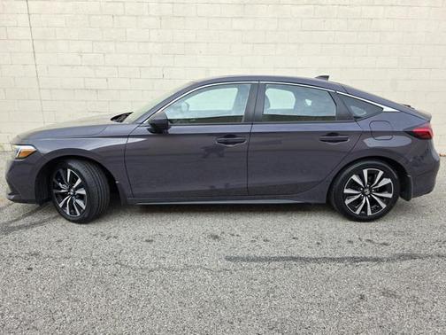 2022 Honda Civic EX-L