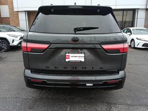 2025 Toyota Sequoia Platinum