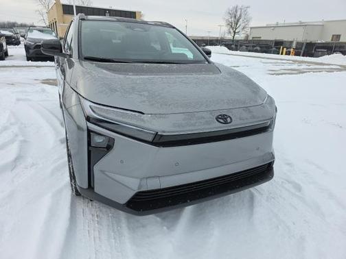 2026 Toyota bZ XLE Plus