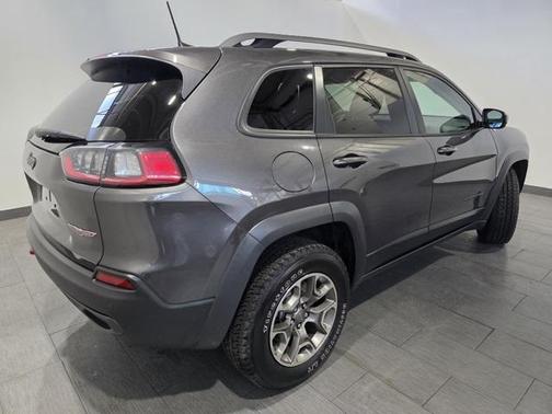 2021 Jeep Cherokee Trailhawk