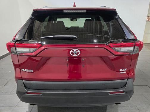 Ruby Flare Pearl 2021 Toyota RAV4 XLE