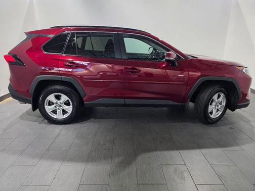 Ruby Flare Pearl 2021 Toyota RAV4 XLE