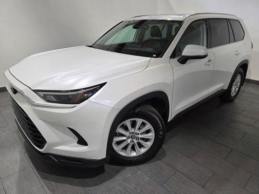 Wind Chill Pearl 2024 Toyota Grand Highlander XLE