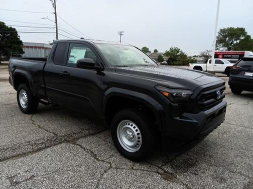 2025 Toyota Tacoma SR