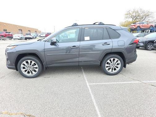 2025 Toyota RAV4 XLE Premium