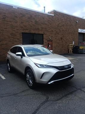 2023 Toyota Venza XLE